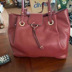 Jessica Simpson purse